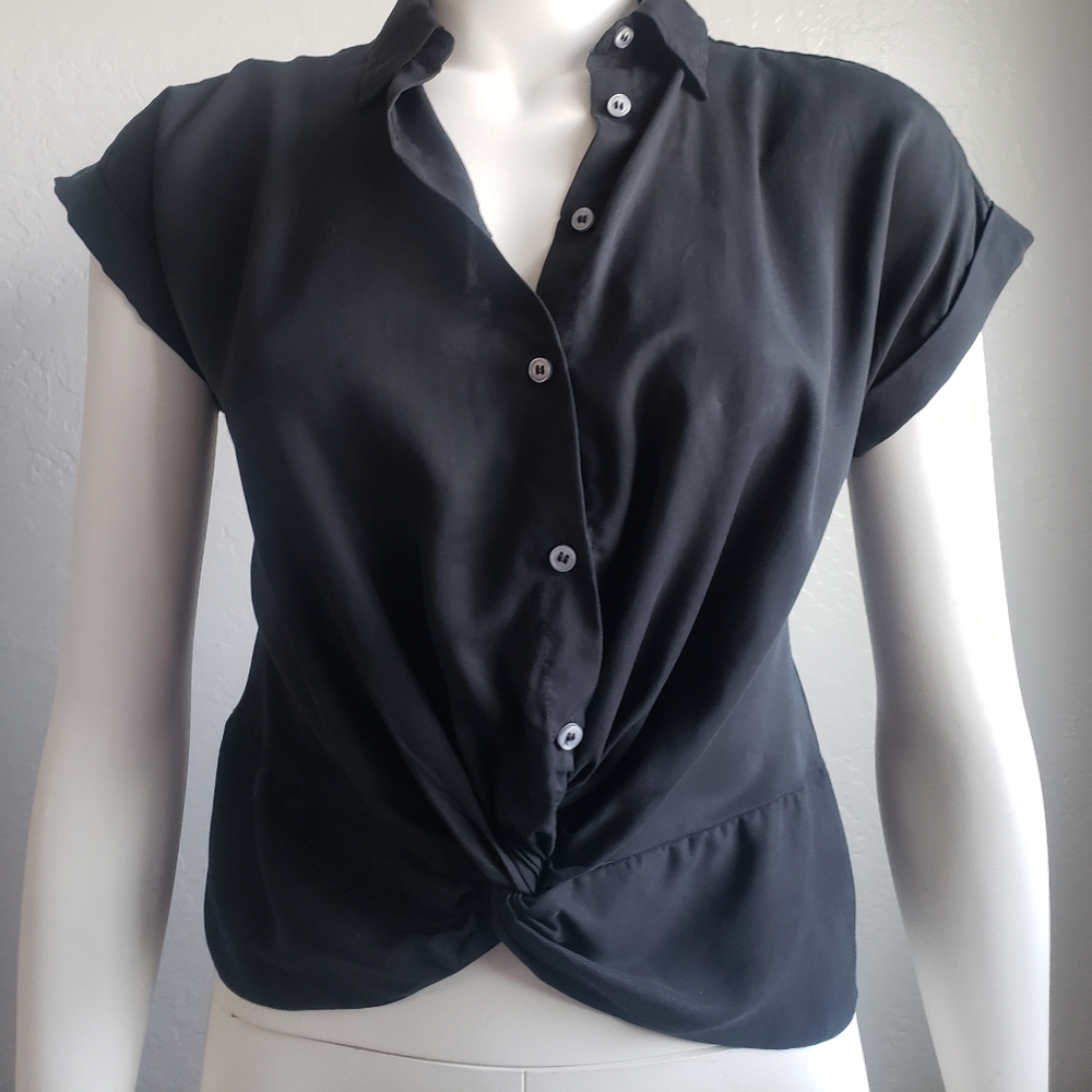 LOFT Lou & Grey Women's Twist Front Shirt | Black | Size X Small